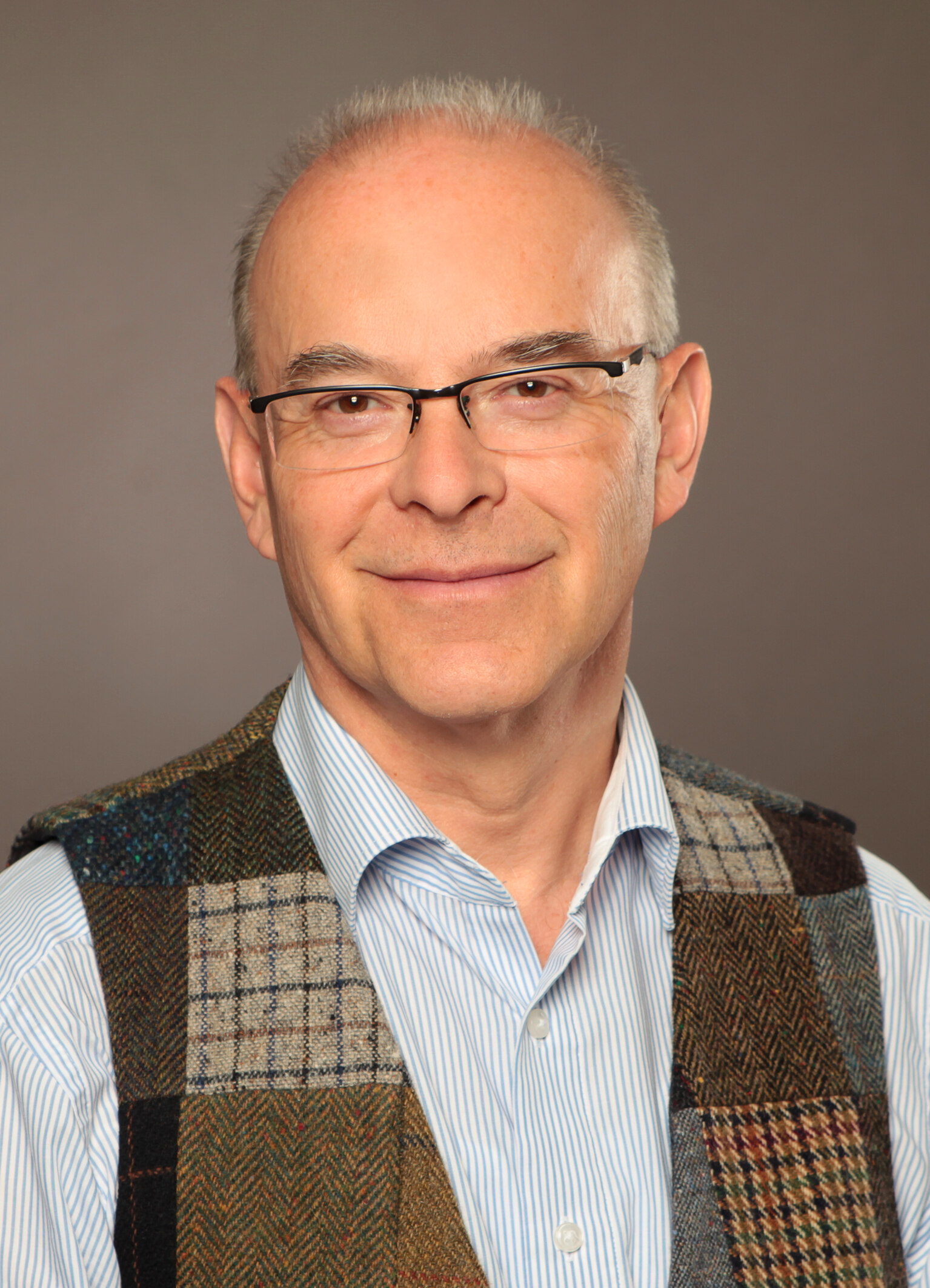 Portraitfoto von Prof. Dr. Gerhard Heyer